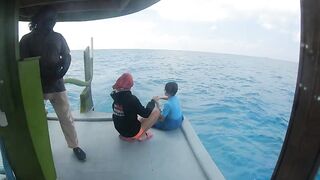 Диффуши район — рыбалка с дони: сумерки, фонари на лагуне и шквалы на подходе