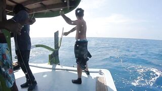 Диффуши район — рыбалка с дони: маршрут вдоль кромки рифа и точные забросы