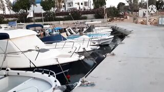 Ayia Triada, Paralimni — маленькая рыбацкая гавань и причал