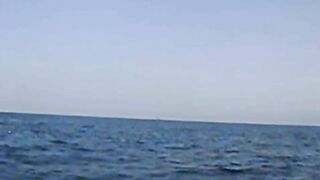 Girne, Kyrenia — рыбалка в Северном Кипре у крепости и марины