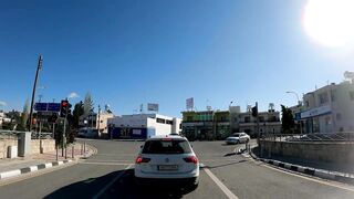 Из Полиса в Лачи – дорога к гавани и лодки на якорях