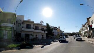 Из Полиса в Лачи – дорога к гавани и лодки на якорях