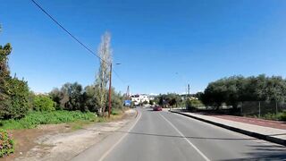 Из Полиса в Лачи – дорога к гавани и лодки на якорях