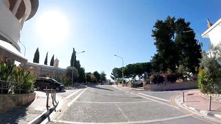 Из Полиса в Лачи – дорога к гавани и лодки на якорях