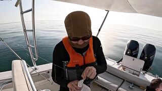 Рыбалка в Дохе Катар морская рыбалка в заливе и трофей оборвал снасть