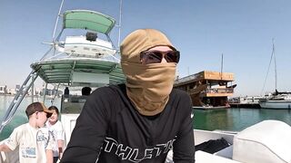 Рыбалка в Дохе Катар морская рыбалка в заливе и трофей оборвал снасть