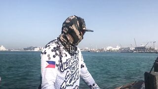 Doha Corniche — shore jigging: рыбалка в День отца удалась?
