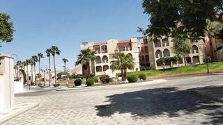 Tala Bay, Aqaba — пляж и марина: где клюет у волнореза?