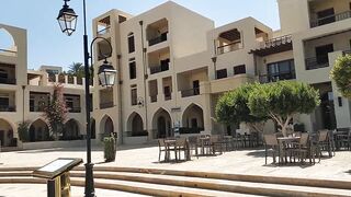 Tala Bay, Aqaba — пляж и марина: где клюет у волнореза?