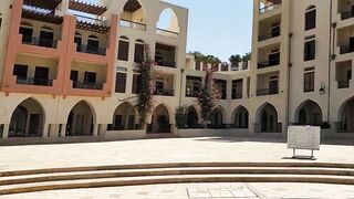 Tala Bay, Aqaba — пляж и марина: где клюет у волнореза?