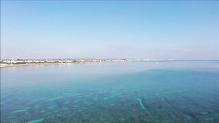 Potamos Liopetriou — рыбацкое укрытие с воздуха, обзор акватории