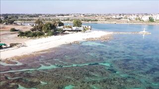 Potamos Liopetriou — рыбацкое укрытие с воздуха, обзор акватории