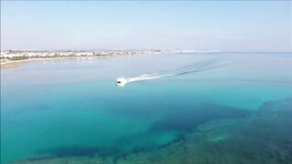 Potamos Liopetriou — рыбацкое укрытие с воздуха, обзор акватории