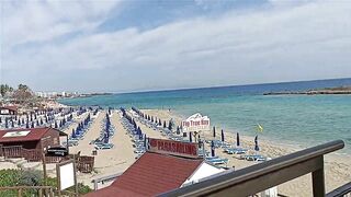 Протарас, Fig Tree Bay: как меняется пляж и клев в апреле 2022?