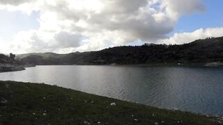 Evretou Dam - бассовая рыбалка на Кипре: приманки и рельеф