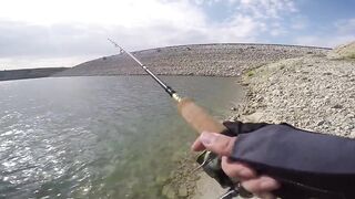 Аспрокреммос — бассовая рыбалка 15.04.2017: первые поклевки