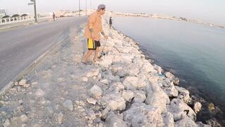 Al Wakrah, Qatar — hook fishing у пирса: прилив, оснастка, клев