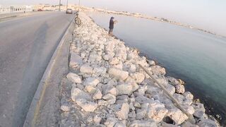 Al Wakrah, Qatar — hook fishing у пирса: прилив, оснастка, клев