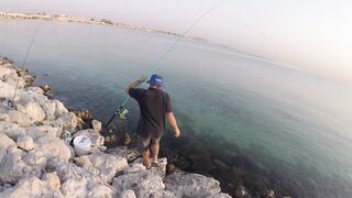 Al Wakrah, Qatar — hook fishing у пирса: прилив, оснастка, клев