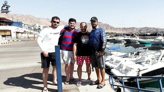 Aqaba, Jordan — рыбалка в Красном море: днём у волнорезов