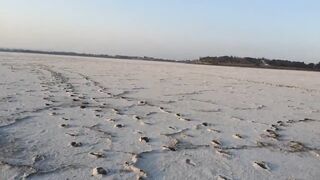 Larnaca Salt Lake — солёное озеро и рыбалка неподалёку