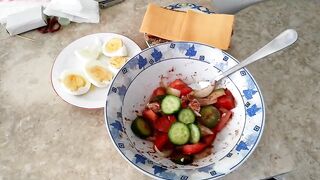 Larnaca Salt Lake — розовые фламинго, а рыбалка где рядом?