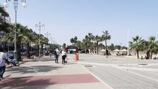 Larnaca, Finikoudes Promenade - рыбалка у старого замка