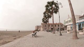 Larnaca, Finikoudes Beach и Марина: вечерняя рыбалка у мола