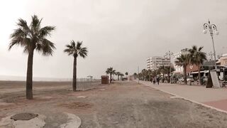 Larnaca, Finikoudes Beach и Марина: вечерняя рыбалка у мола