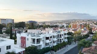 Пиргос, Ladies Mile Beach: штиль, волна и вечерняя рыбалка у косы