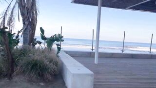 Ladies Mile, Limassol - длинная коса и рыбалка по кромке прибоя