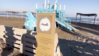 Ladies Mile, Limassol - длинная коса и рыбалка по кромке прибоя