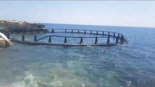 Governors Beach, Cyprus - серый песок, белые скалы и рыбалка