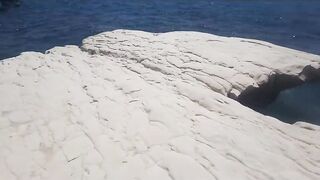 Governors Beach, Cyprus - серый песок, белые скалы и рыбалка