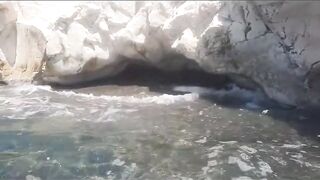 Governors Beach, Cyprus - серый песок, белые скалы и рыбалка