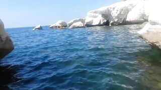 Governors Beach, Cyprus — серые скалы, глубины и береговая рыбалка