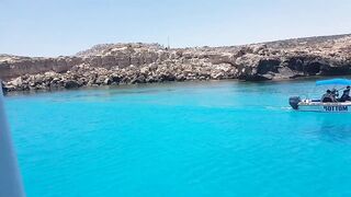 Cape Greco, Cyprus — Blue Lagoon: катер, рифы и клев по краю