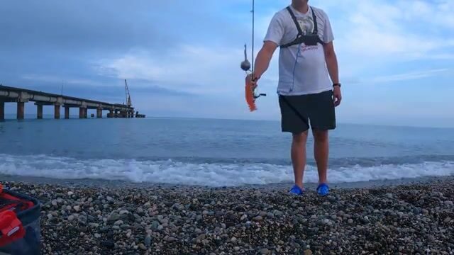 Микроджиг с берега в Алахадзы пока не начался дождь