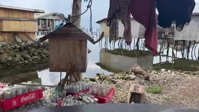 Засолка и сушка морских огурцов в Пандами на архипелаге Сулу