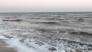 Приморск: береговая ловля глоссы и выбор азовского маршрута