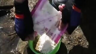 Прудовая ловля в Вэйхае на снасть с двумя крючками