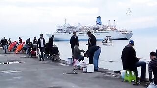 Синоп: места на пирсе и план рыбалки на турецком Черноморье