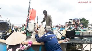 Лонгхай: рыба на берегу и выбор любительского морского маршрута