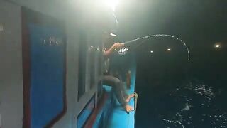 Морской джиг в Ниньчу, Фанранг с красным групером