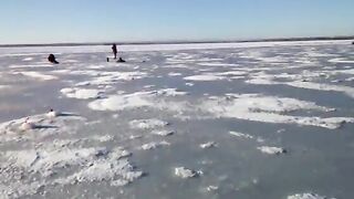 Зимняя рыбалка в Приморске 17 февраля на свале втроем
