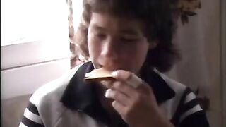 Тресковые ловушки у айсберга в Петти-Харбор на побережье Лабрадора