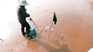 Байчай в Халонге: морской червь, три крючка и мелкая донная рыба