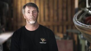 Последние ловушки у Лоу-Роки-Пойнт и выгрузка 715 кг лангустов на Тасмании