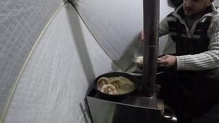 Вечерняя плотва и пара рипусов с чебуреками под Приморском
