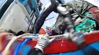 Подводная охота у буев на севере бухты Ванфонг